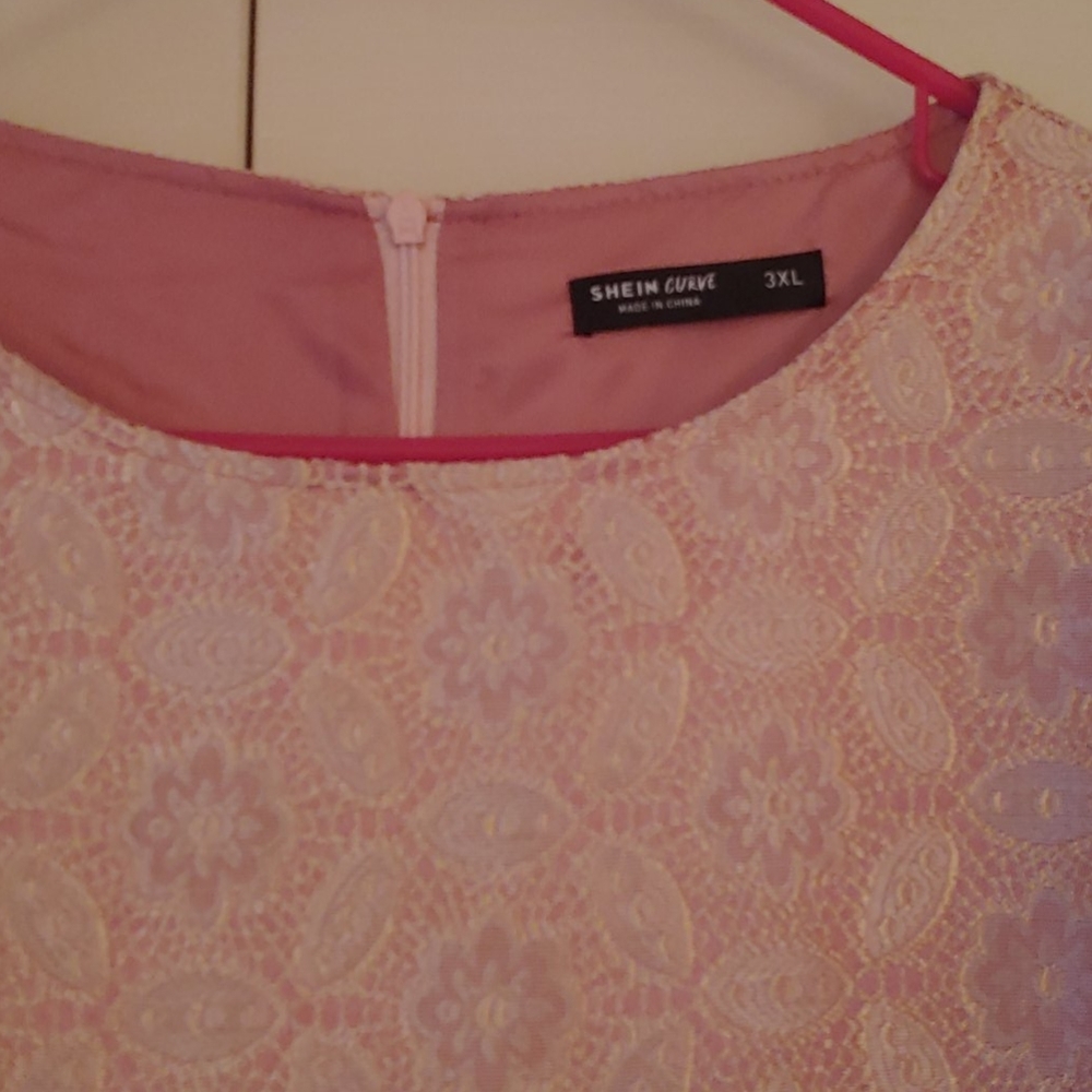 Dress - Picture 2 of 5